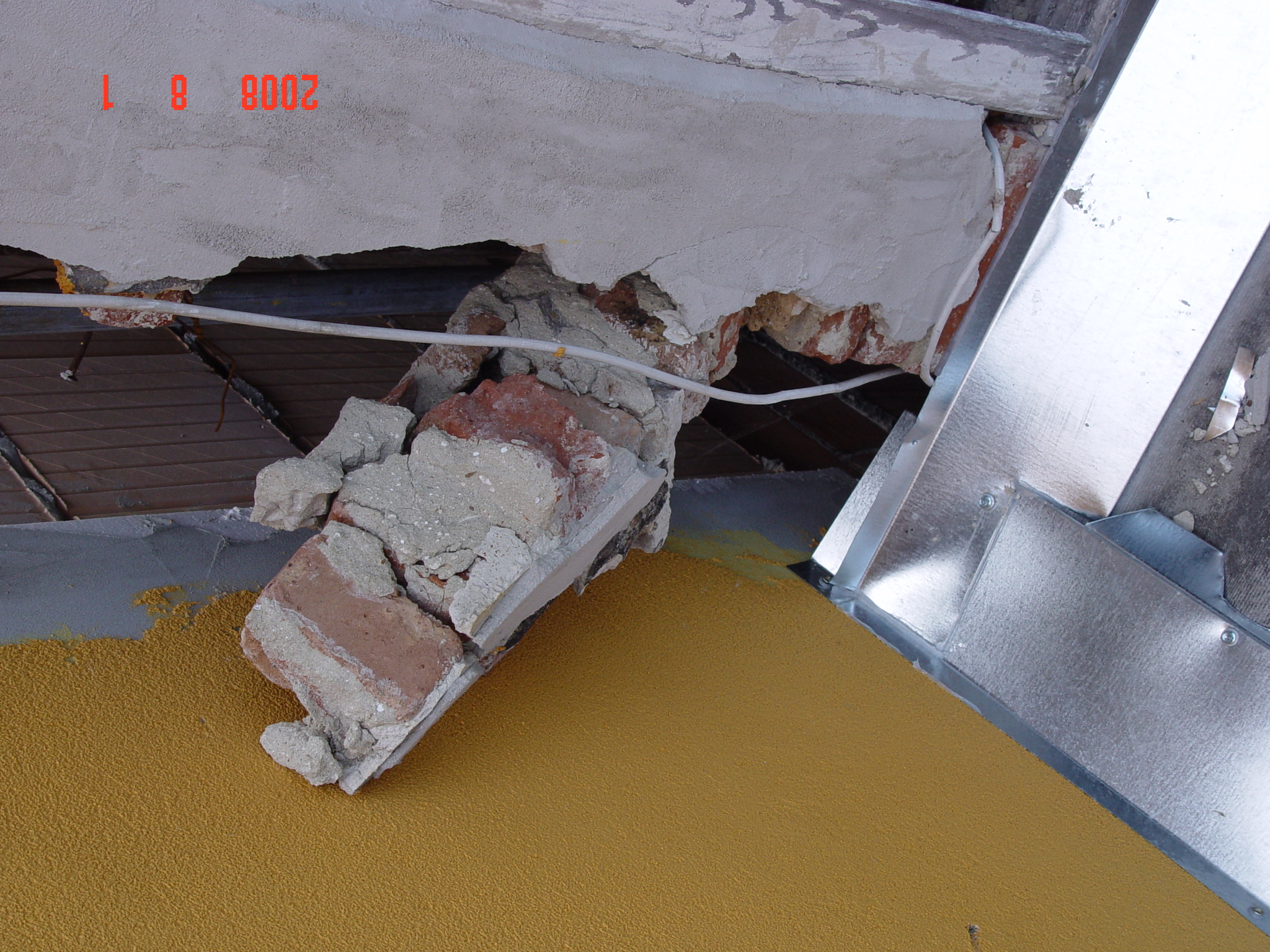 vár állott, most kőhalom...